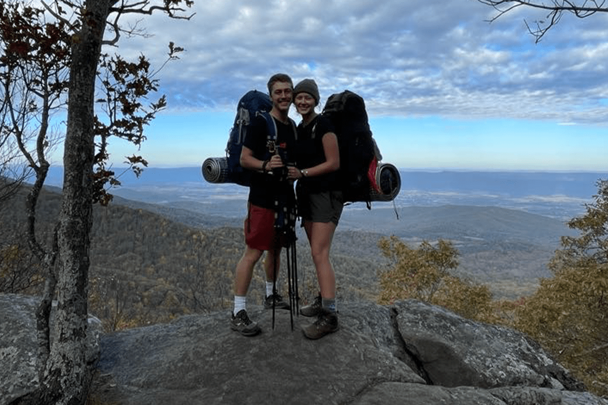 Students on a REC100 class trip backpacking the Appalachian mountains