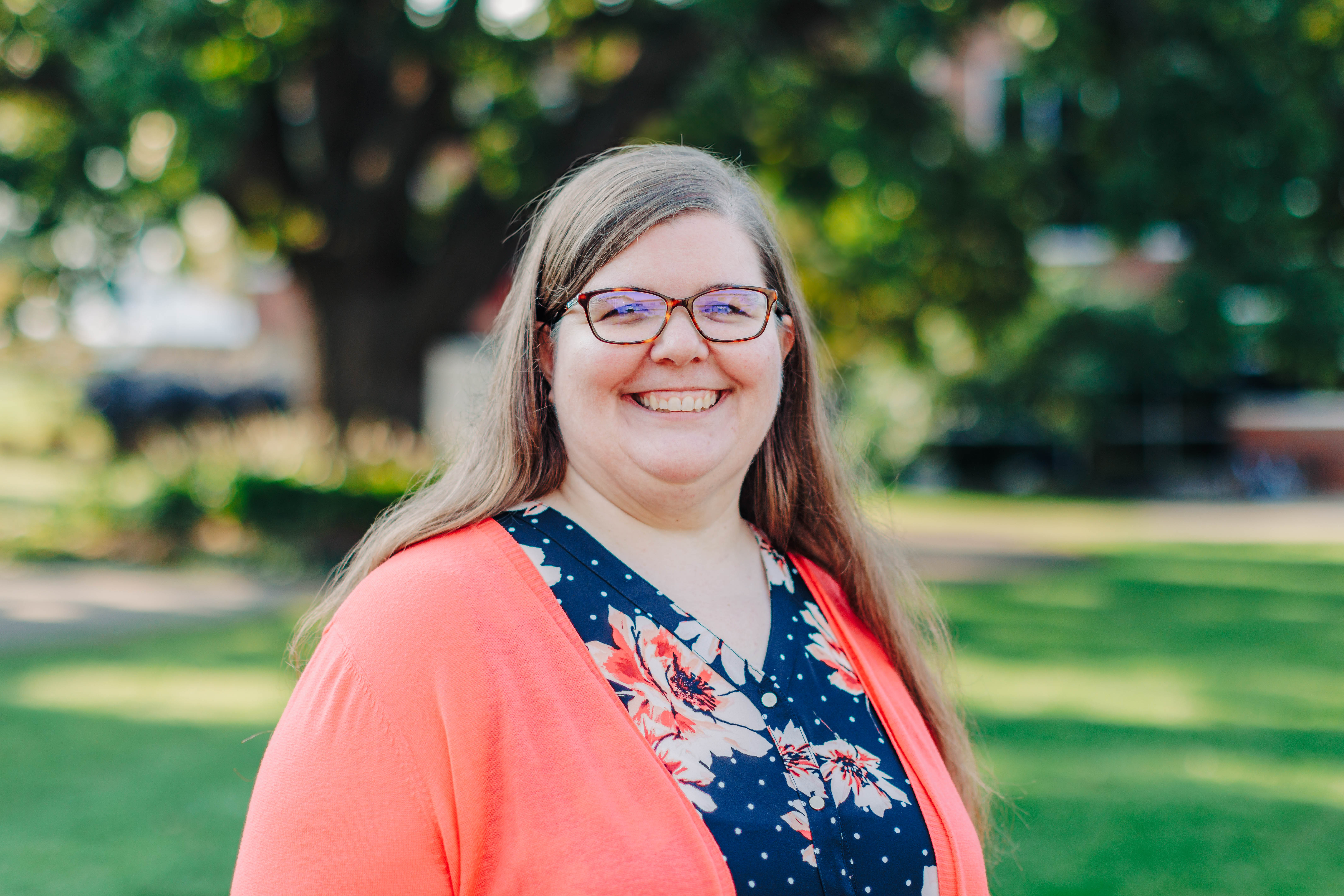 Headshot of Sara Youngs